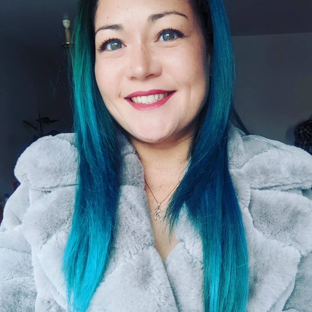Meet your Posher, Jennifer